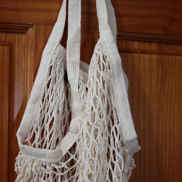 Nike White Tote Bag Versatile and Stylish - Picture 5 of 5